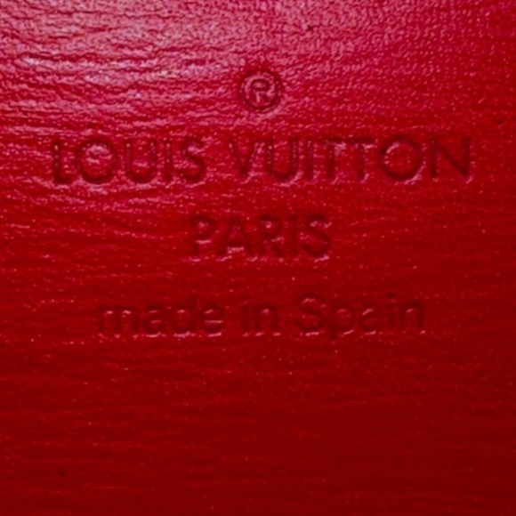 Louis Vuitton | AUTHENTIC Epi Leather Trifold Wallet, Red (EUC) - Picture 12 of 12